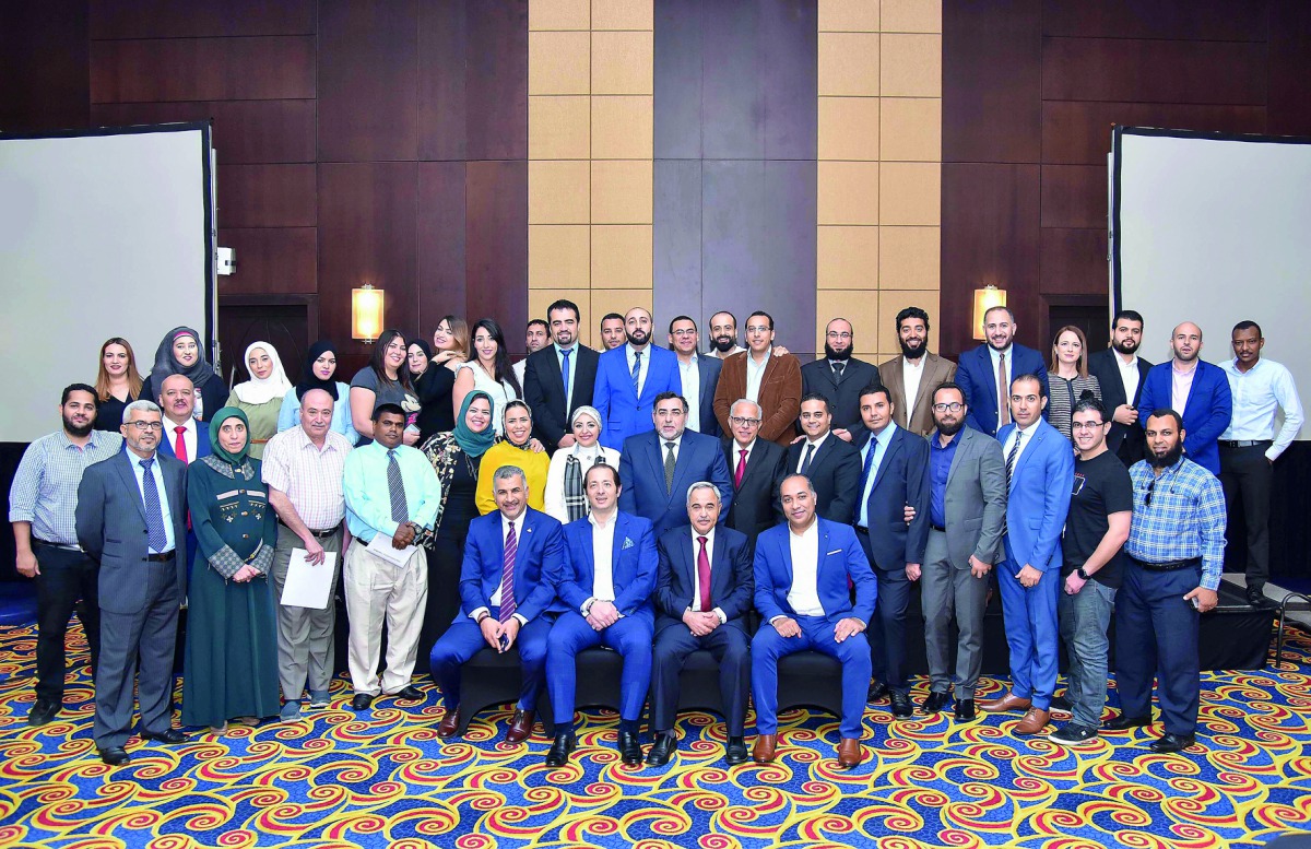 The officials of Aamal Medical and Ebn Sina Medical at the recently held annual employees gathering event.