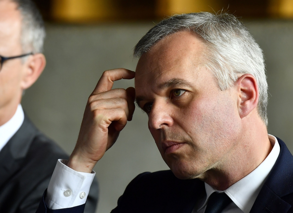 French Environment Minister Francois de Rugy visits a farm operation as part of his trip to Niort on the theme of water management, on July 11, 2019 AFP / Georges Gobet