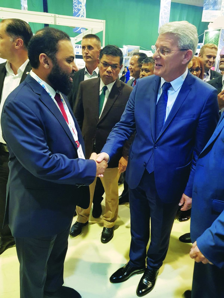The Qatar Chamber’s Board Member, Dr Mohamed Jawhar Al Mohamed (left), shaking hands with Bosnian Member of Presidency, Shefik Dzaferovic during the event.