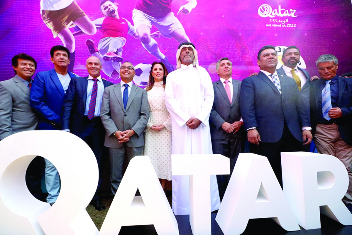The Ambassador of the State of Qatar to Mexico, H E Mohammed bin Jassim Al Kuwari along with other officials poses for a group picture. 