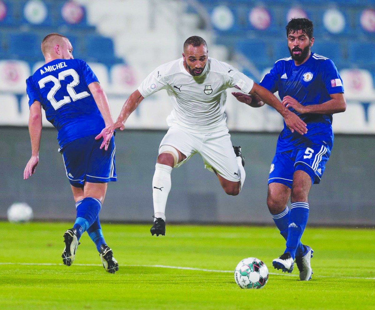 Action during the QSL match between Al Ahli and Al Khor at Al Khor Stadium on Sunday.
