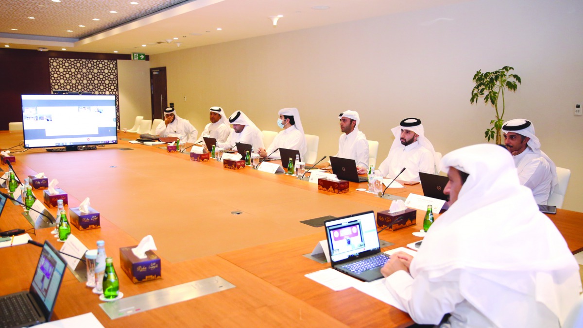 Undersecretary of the Ministry of Commerce and Industry, Sultan bin Rashid Al Khater (centre), chairing the digital session on commercial cooperation which was held within the framework of the third Qatar-US Strategic Dialogue, yesterday. 