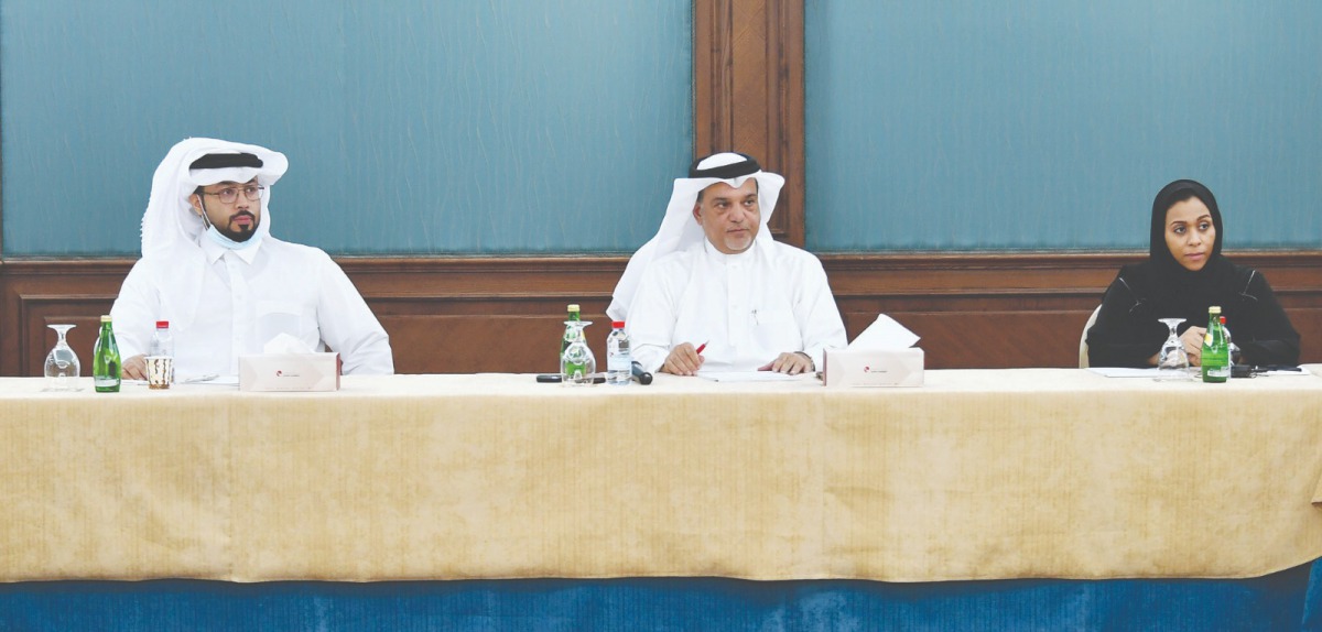 Qatar Chamber’s (QC) board member and head of the 'Food Security and Environment Committee' at QC, Mohamed bin Ahmed Al Obaidli (centre), and other officials during the meeting which was also participated by owners and senior officials of companies workin