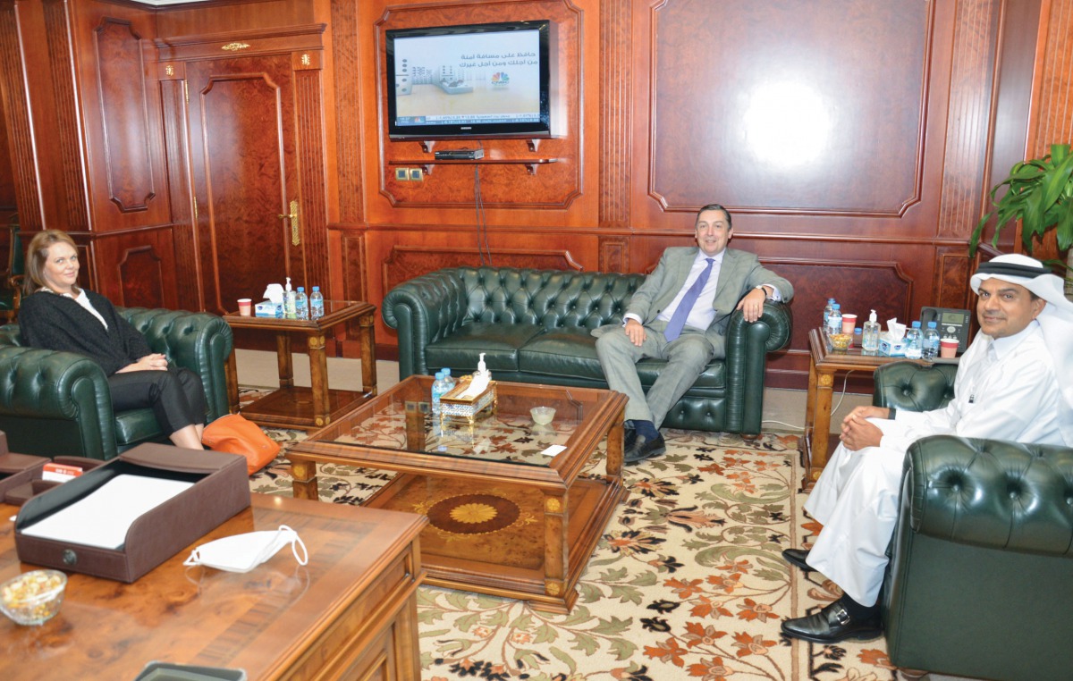 Ambassador of the United Kingdom in Doha, H E Jon Wilks, during a meeting with QIIB CEO, Dr. Abdulbasit Ahmad Al Shaibei, at the headquarters of the bank.