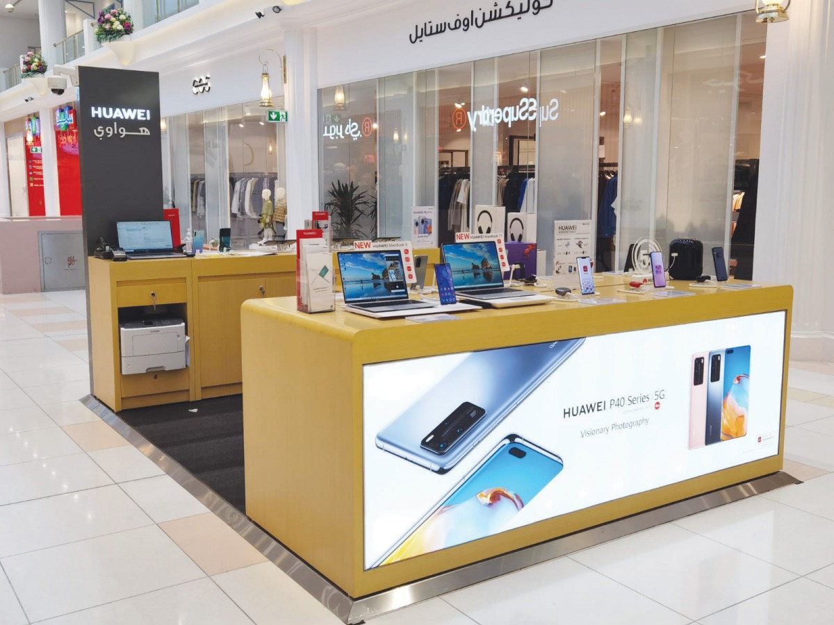 New kiosk of Huawei at Landmark Mall.