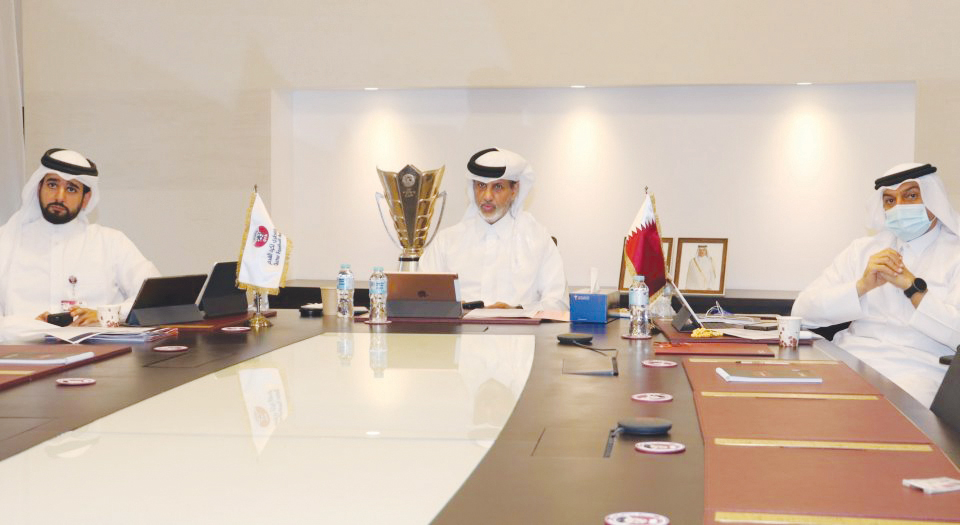Sheikh Hamad bin Khalifa bin Ahmed Al Thani, President of the Qatar Football Association (QFA), Hani Ballan, member of the QFA Executive Committee, and Mansour Al Ansari, QFA Secretary-General attending the virtual AFC Congress. RIGHT: FIFA President Gian