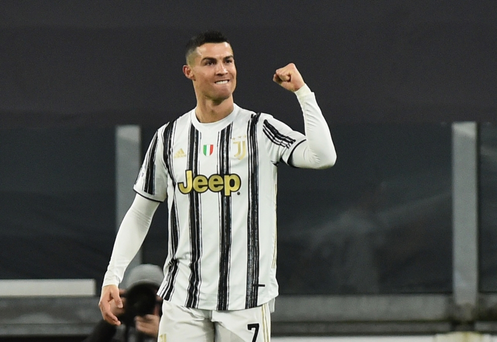 Juventus' Cristiano Ronaldo celebrates scoring their first goal REUTERS/Massimo Pinca