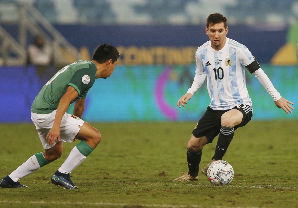Argentina's Lionel Messi in action REUTERS/Rodolfo Buhrer