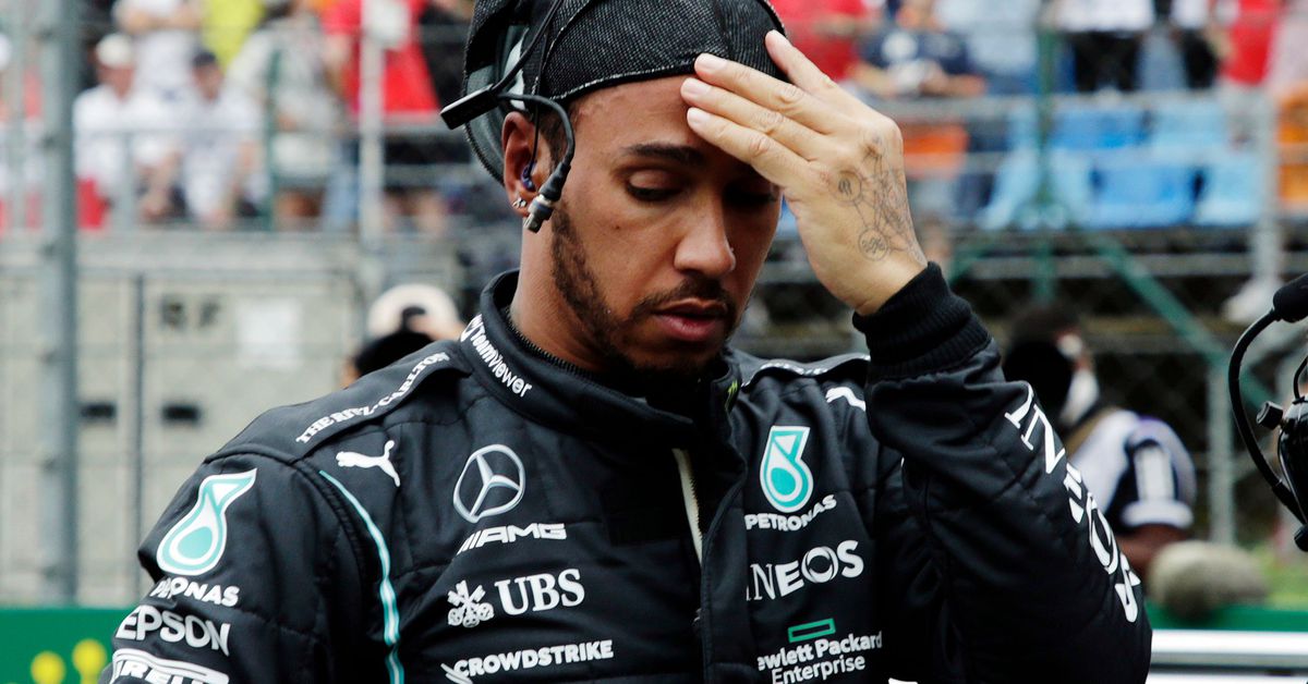 Formula One F1 - Hungarian Grand Prix - Hungaroring, Budapest, Hungary - August 1, 2021 Mercedes' Lewis Hamilton before the race Pool via REUTERS/Florion Goga

