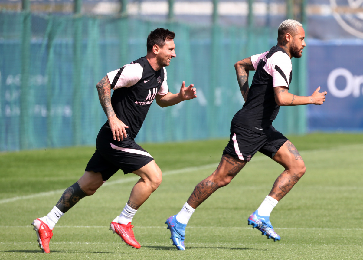 Messi, Neymar, Mbappé to train in Qatar along with PSG team in January