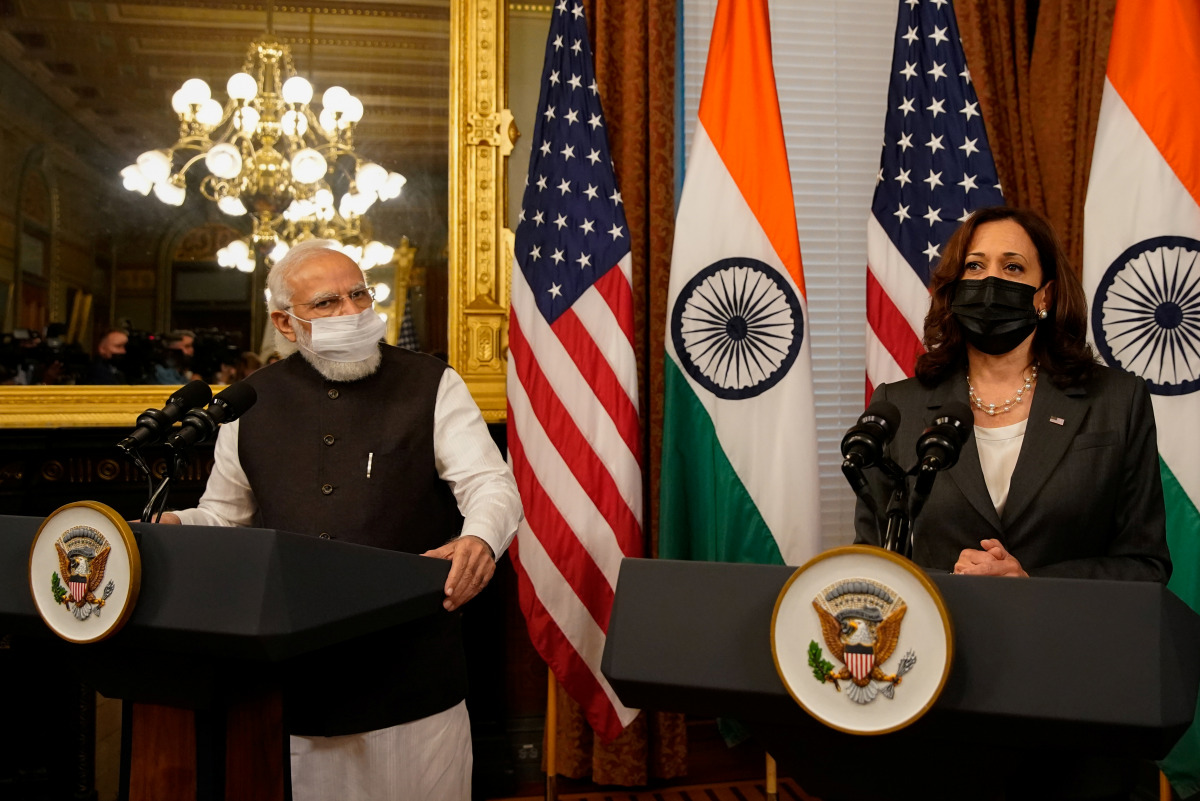 U.S. Vice President Kamala Harris delivers remarks beside Indian Prime Minister Narendra Modi inside the Eisenhower Executive Office Building at the White House in Washington, U.S., September 23, 2021. REUTERS/Elizabeth Frantz

