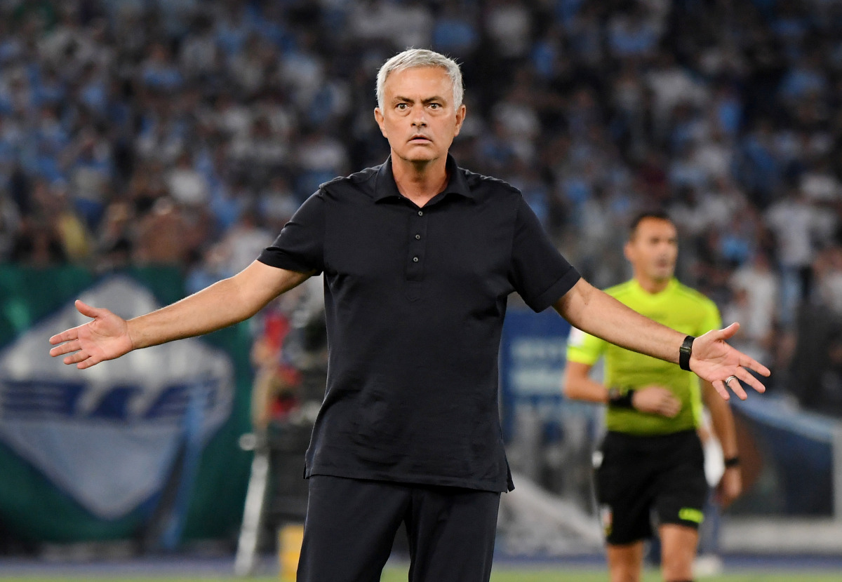 AS Roma coach Jose Mourinho reacts REUTERS/Alberto Lingria/File Photo