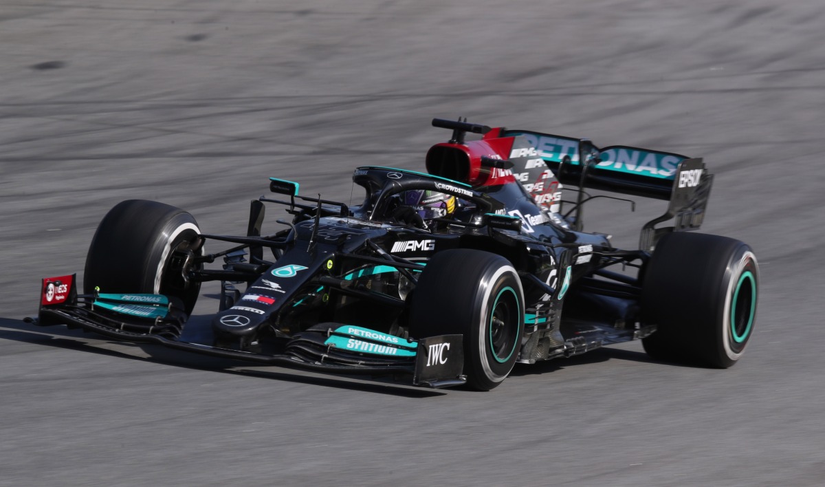  Mercedes' Lewis Hamilton during the race REUTERS/Amanda Perobelli