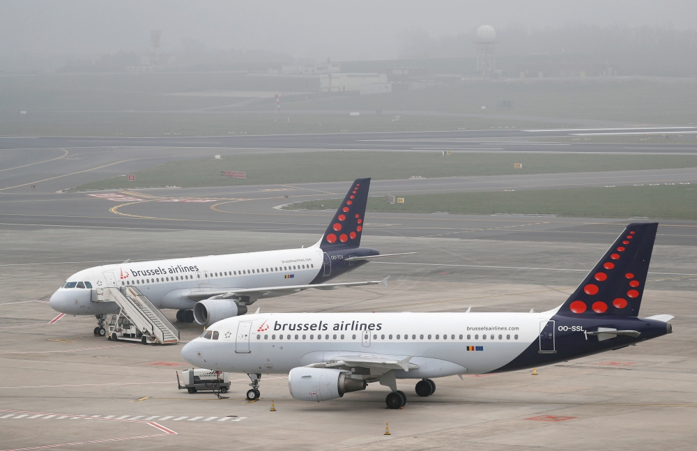 Brussels Airlines planes are parked on the tarmac at Zaventem International Airport near Brussels, Belgium, March 19, 2020. Reuters/Francois Lenoir/File Photo