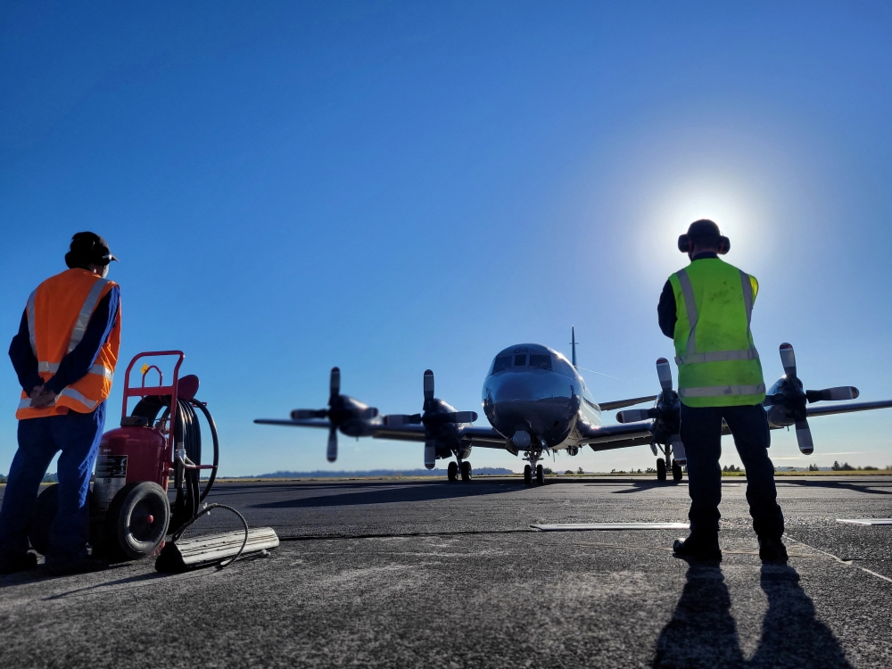 A Royal New Zealand Air Force Orion aircraft prepares to leave Base Auckland for Tonga to assist in an initial impact assessment of the area and low-lying islands after the Pacific island nation was hit by a tsunami triggered by a massive undersea volcanic eruption January 17, 2022. New Zealand Defence Force/Handout via REUTERS