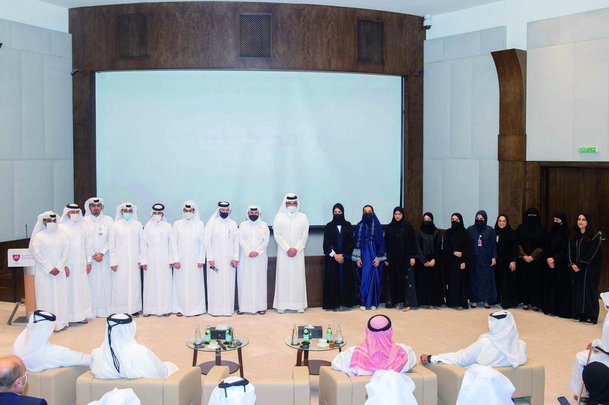 Qatar Olympic Committee (QOC) President H E Sheikh Joaan bin Hamad Al Thani attended the ceremony to mark QOC's 43rd Anniversary at the QOC Headquarters, yesterday. During the ceremony, QOC also honoured its long serving employees and graduates of the training courses organised by its Human Resources Department.