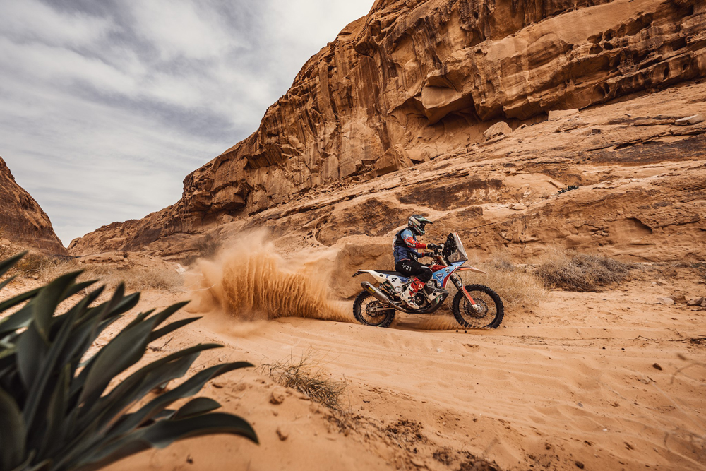 Abdullah Al Shatti in action.