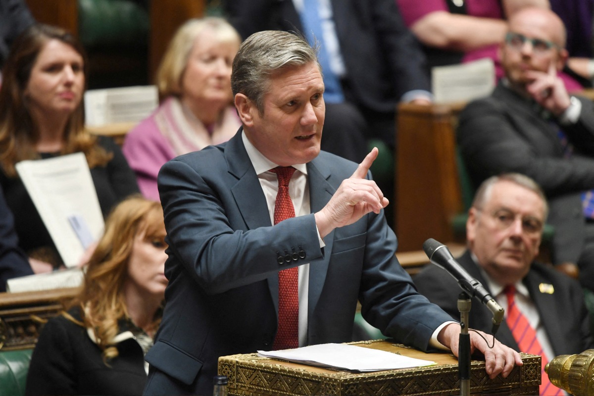 FILE PHOTO: British Labour Party opposition leader Keir Starmer gestures during Prime Minister's Questions at the House of Commons in London, Britain April 27, 2022. UK Parliament/Jessica Taylor/Handout via REUTERS 
