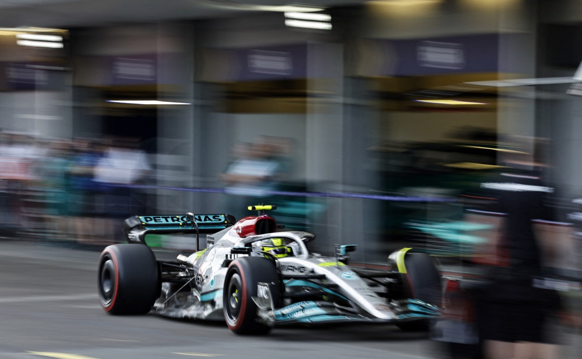 Mercedes' Lewis Hamilton during qualifying REUTERS/Hamad I Mohammed/Pool
