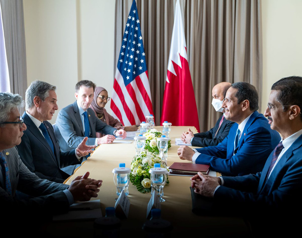 Deputy Prime Minister and Minister of Foreign Affairs H E Sheikh Mohammed bin Abdulrahman Al Thani with US Secretary of State H E Antony Blinken in Phnom Penh, Cambodia, yesterday.