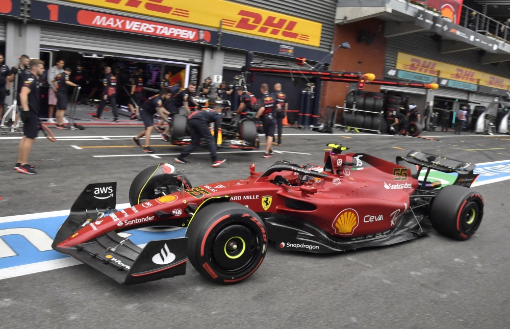 Ferrari's Carlos Sainz Jr. during qualifying Pool via REUTERS/Geert Vanden Wijngaert
