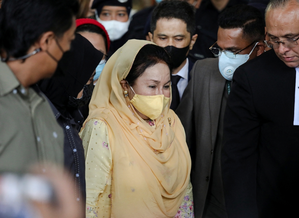 Rosmah Mansor, wife of former Malaysian Prime Minister Najib Razak, leaves the Kuala Lumpur Courts Complex as she is on bail after a Malaysian court found her guilty of seeking and receiving bribes in exchange for government contracts, in Kuala Lumpur, on September 1, 2022. REUTERS/Hasnoor Hussain