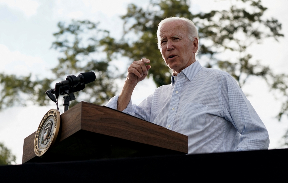 US President Joe Biden delivers remarks as he attends a Labor Day celebration at the United Steelworkers of America Local Union 2227 in West Mifflin, Pennsylvania, US, on September 5, 2022. (REUTERS/Elizabeth Frantz)