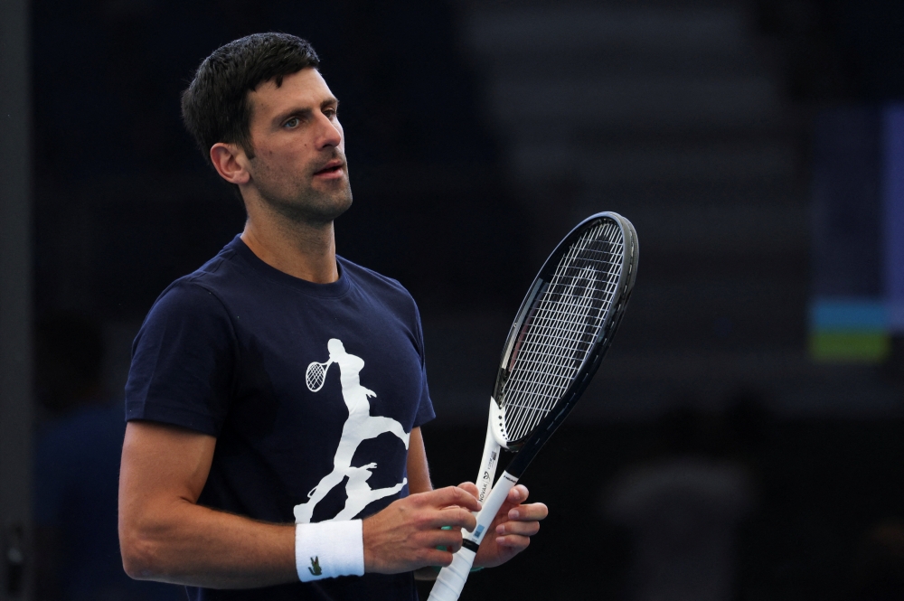 Serbia's Novak Djokovic practices ahead of the Adelaide International and Australian Open tournaments, at Memorial Drive Tennis Club in Adelaide, Australia, December 29, 2022. REUTERS/Loren Elliott
 