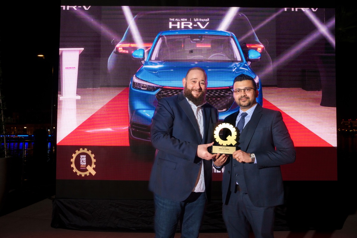 Honda official receives the award during the ceremony at St.Regis Marsa Arabia Island