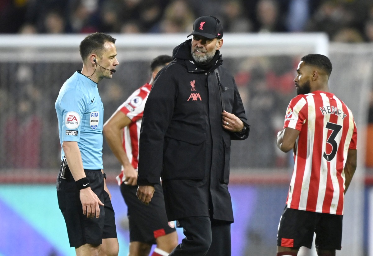  Liverpool manager Juergen Klopp (right) talks to referee Stuart Attwell after the match. Reuters