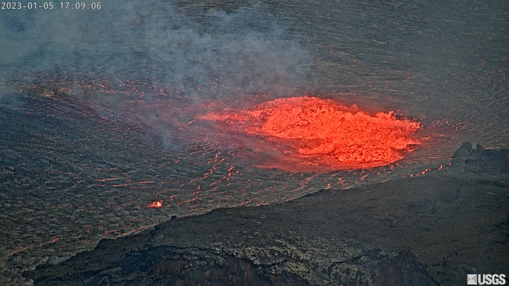 A rising lava lake is seen within Halema'uma'u crater during the eruption of Kilauea volcano in Hawaii, U.S. January 5, 2023, in this still image provided by the USGS surveillance camera. U.S. Geological Survey/Handout via REUTERS