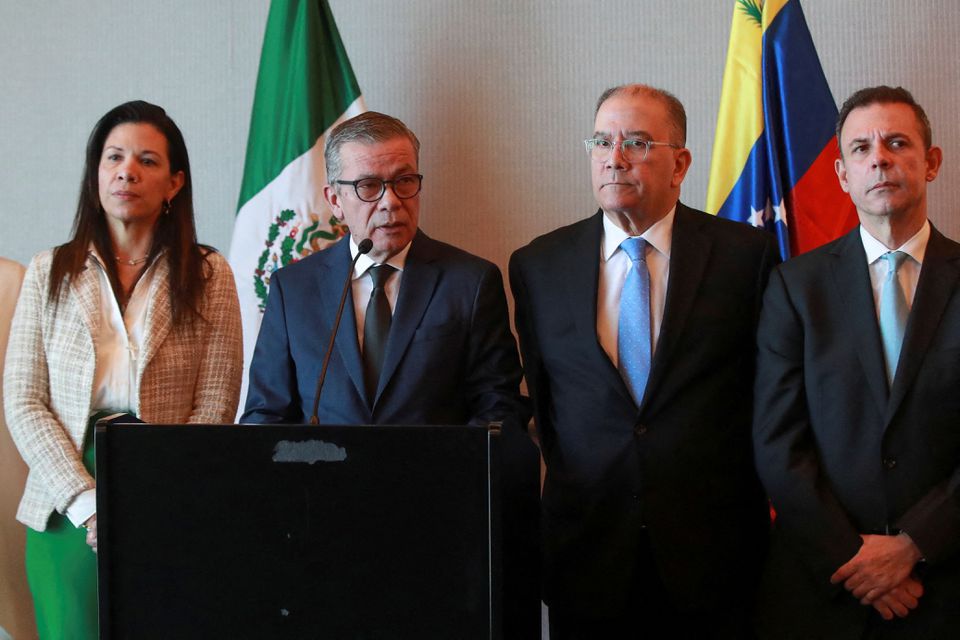 The head of the opposition delegation of Venezuela Gerardo Blyde Perez talks to the media accompanied by other delegates, in Mexico City, Mexico on November 26, 2022. File Photo / Reuters
