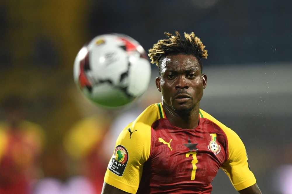 In this file photo taken on June 26, 2019 Ghana's midfielder Christian Atsu chases down the ball during the 2019 Africa Cup of Nations (CAN) football match between Ghana and Benin at the Ismailia Stadium.  (Photo by OZAN KOSE / AFP)