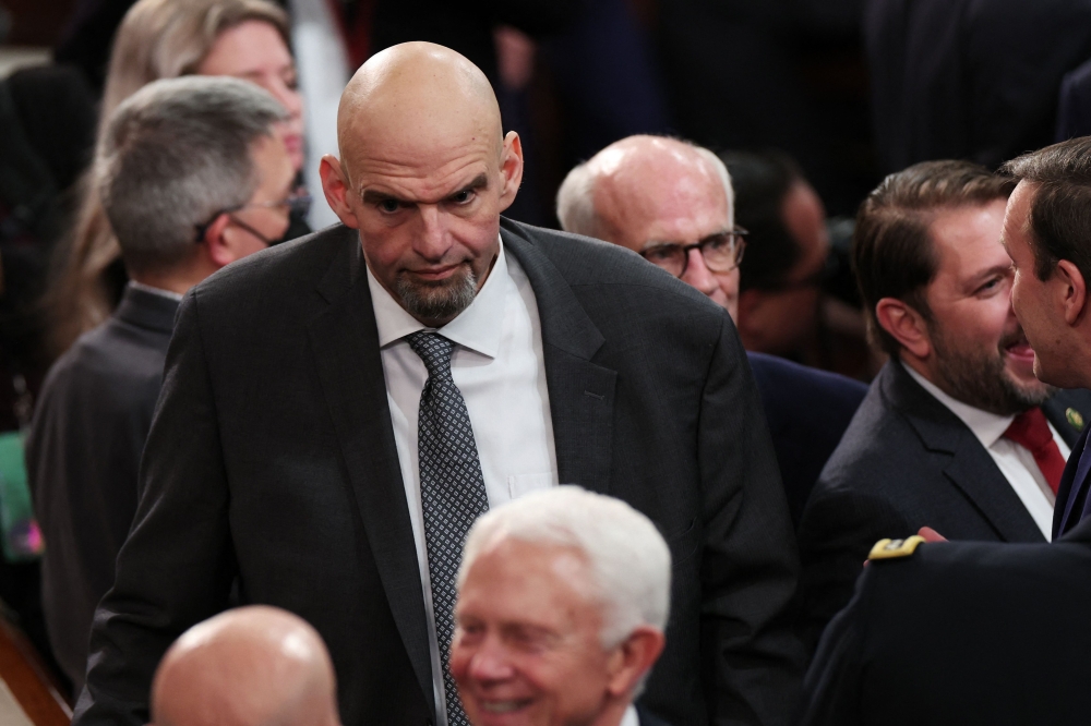 WASHINGTON, DC - FEBRUARY 07: Sen. John Fetterman (D-PA) arrives to the House Chambers for U.S. President Joe Biden's State of the Union address in the House Chamber of the U.S. Capitol on February 07, 2023 in Washington, DC. The speech marks Biden's first address to the new Republican-controlled House. Win McNamee/Getty Images/AFP (Photo by WIN MCNAMEE / GETTY IMAGES NORTH AMERICA / Getty Images via AFP)