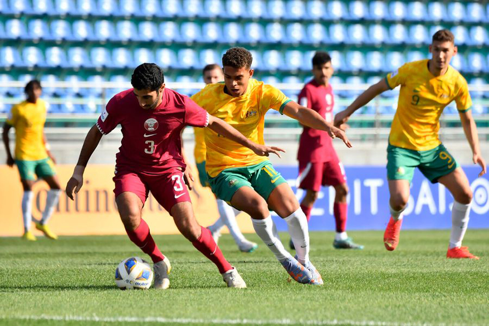 Action during the match between Qatar and Australia at AFC U20 Asian Cup yesterday. 