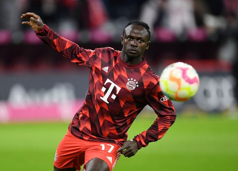 Soccer Football - Bundesliga - Bayern Munich v Werder Bremen - Allianz Arena, Munich, Germany - November 8, 2022 Bayern Munich's Sadio Mane during the warm up before the match. File Photo: Andreas Gebert/Reuters


