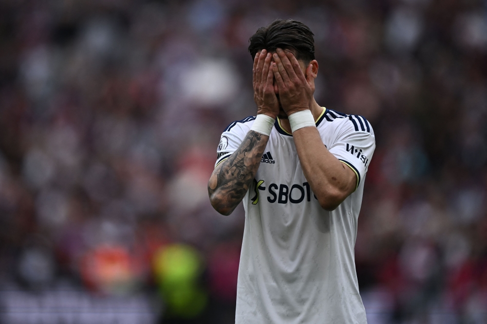 Leeds United's German defender Robin Koch reacts after the English Premier League football match between West Ham United and Leeds United at the London Stadium.  (Photo by Ben Stansall / AFP)
