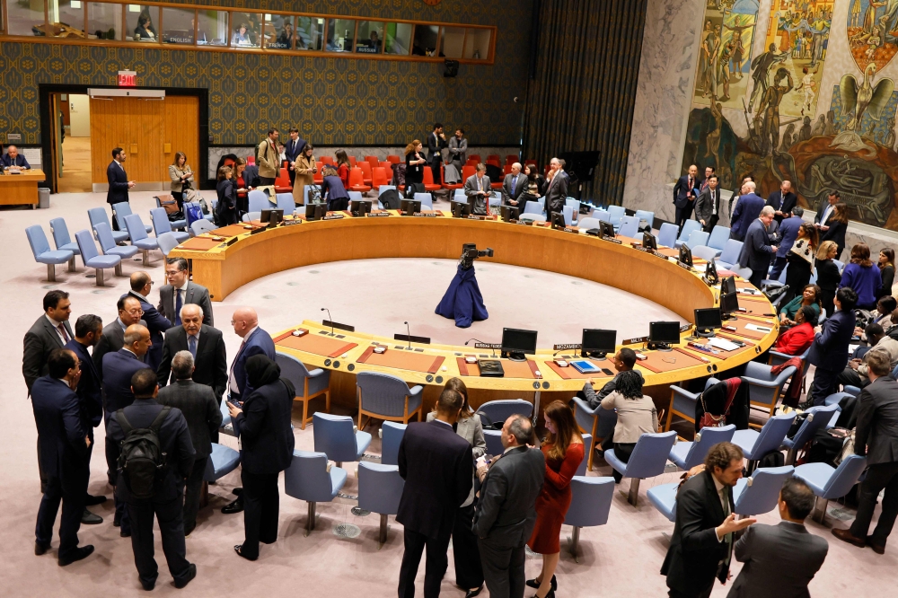 Members of the UN Security Council hold sideline meetings as they take a break at the United Nations headquarters on December 19, 2023 in New York City. (Photo by Michael M. Santiago /Getty Images/AFP)