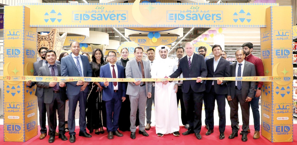 The inauguration ceremony of the ‘Eid Savers’ promotion took place at LuLu Hypermarket, Lulu Abu Sidra Mall, with guests including Faheed Al Shammari, a renowned Qatari social media influencer, alongside Shaijan M O, Regional Director of LuLu Hypermarkets, and Shanavas P Regional Manager of Lulu Hypermarket Qatar, among other dignitaries and media personnel.