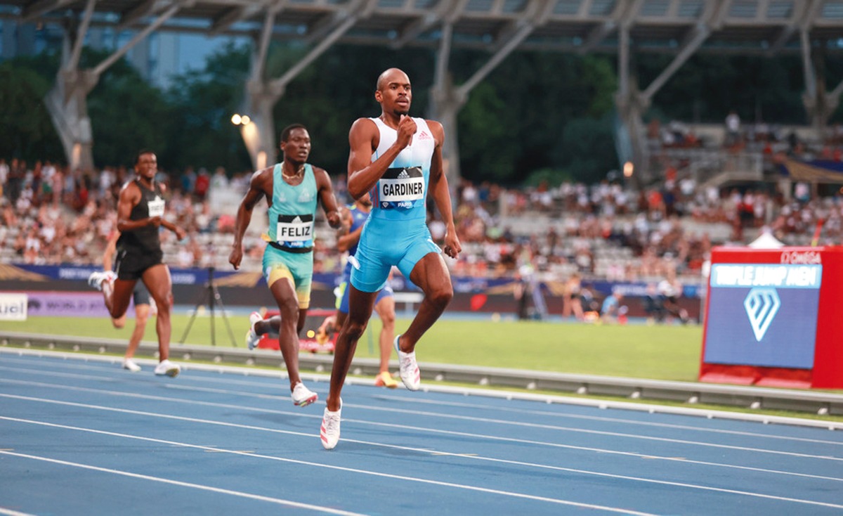 Olympic 400m champion Steven Gardiner (front) in action in this file photo. PIC: Diamond League 
