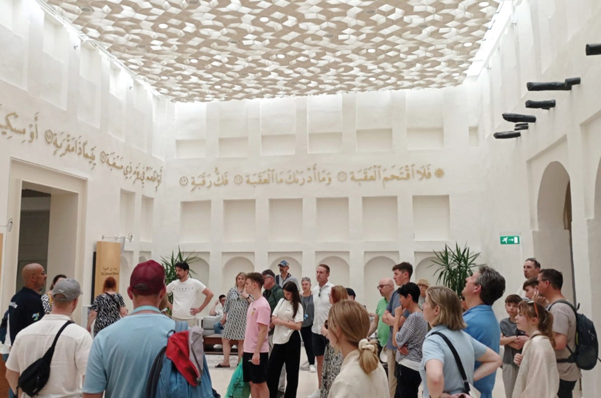 Msheireb Museums hosted an average of 8-10 cruise group visits per week since October, introducing visitors to the district’s four heritage houses: Bin Jelmood House, Company House, Radwani House, and Mohammed Bin Jassim House.