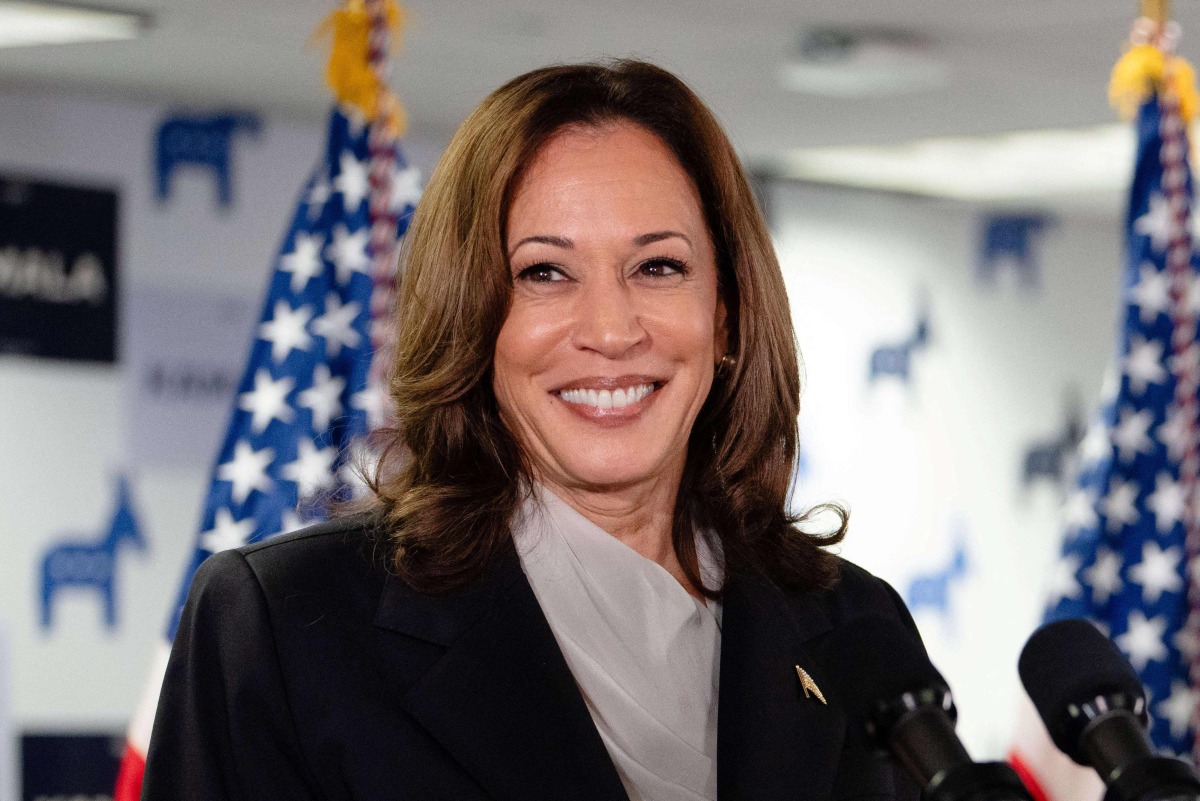 US Vice President and Democratic presidential candidate Kamala Harris speaks at her campaign headquarters in Wilmington, Delaware, on July 22, 2024. (Photo by Erin SCHAFF / POOL / AFP)
