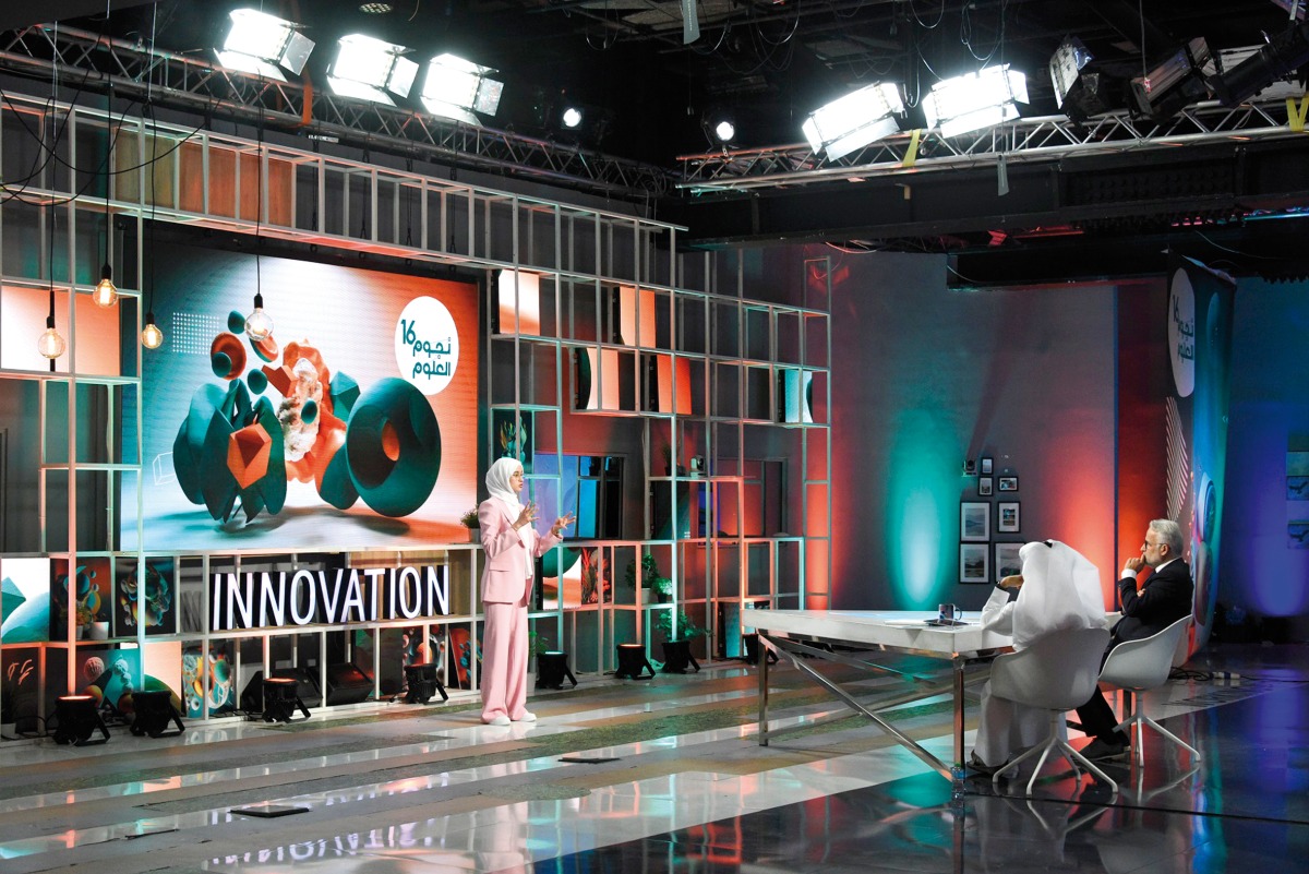 A contestant presents her concept to the jury during the casting of Stars of Science season 16.