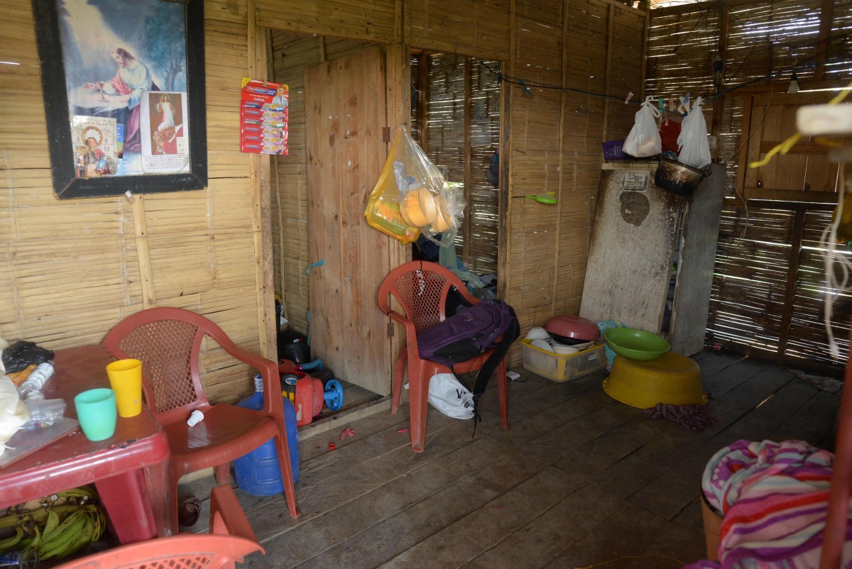 View of the site were seven people were killed the day before in Samborondon, Ecuador, on September 30, 2024. (Photo by Gerardo MENOSCAL / AFP)
