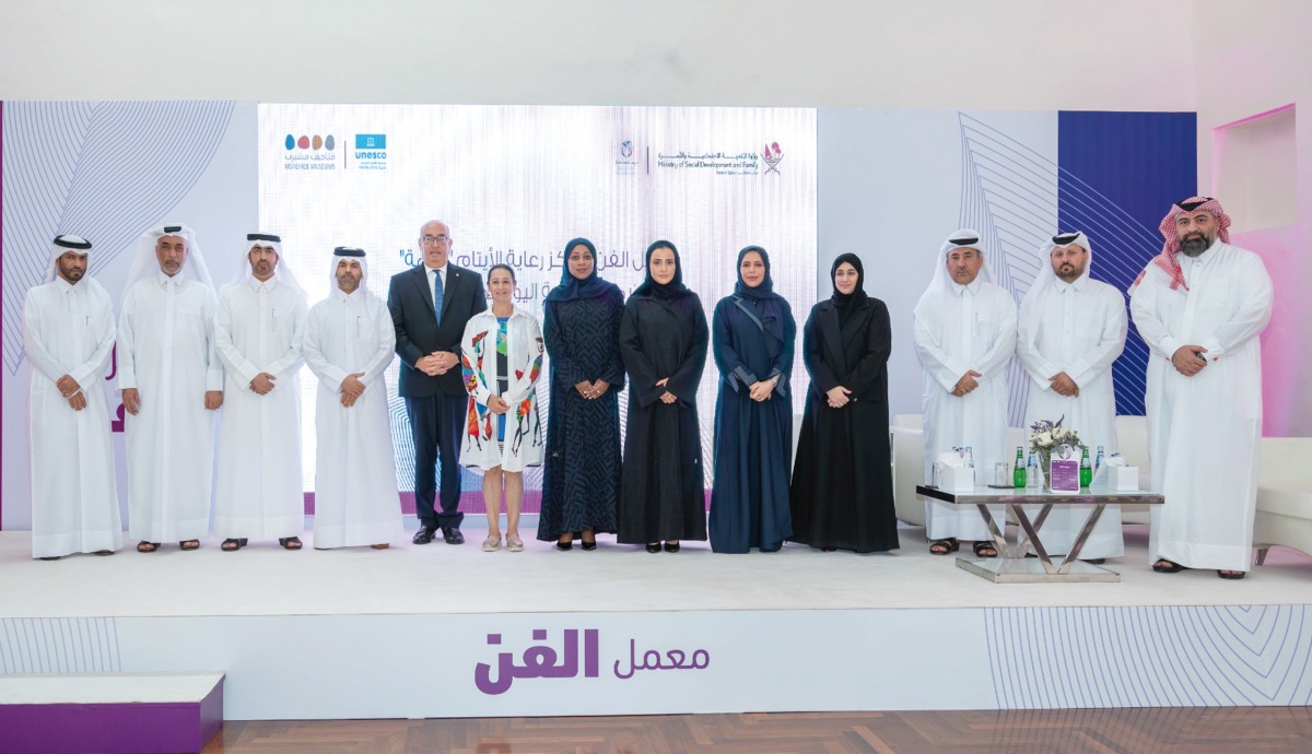 Officials during the closing ceremony of the “Art Lab” organised by Dreama Center in collaboration with Unesco.