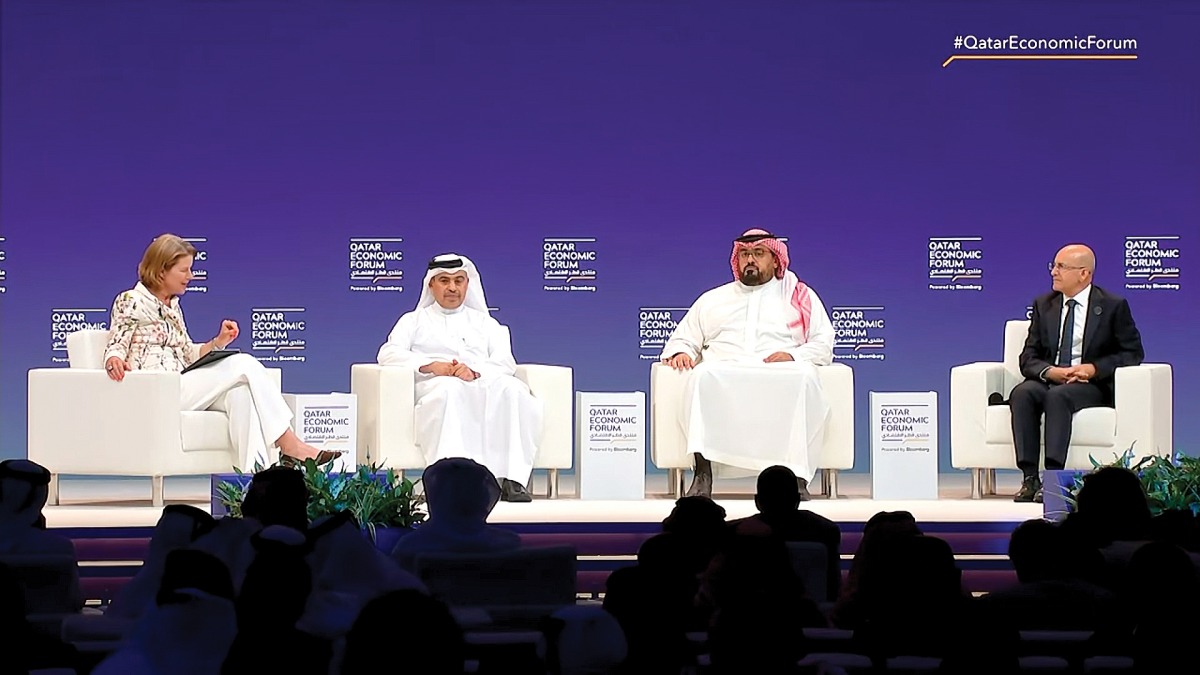 Minister of Finance of the State of Qatar, H E Ali bin Ahmed Al-Kuwari; Minister of Economy and Planning, Kingdom of Saudi Arabia, H E Faisal F Alibrahim; and Minister of Treasury & Finance, Republic of Türkiye, H E Mehmet Simsek during the panel discussion.
