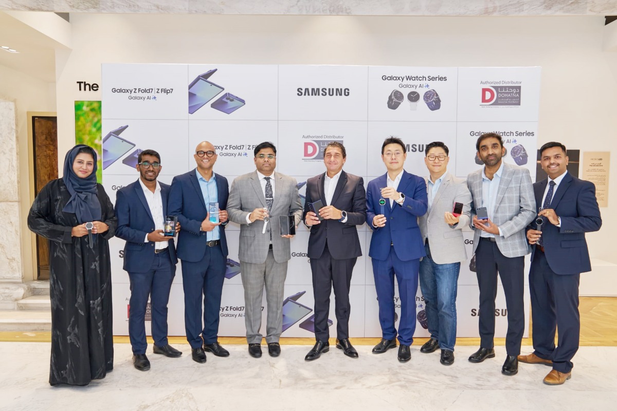 Samsung Electronics Qatar and Dohatna Innovative Distribution officials and others during the launch ceremony.