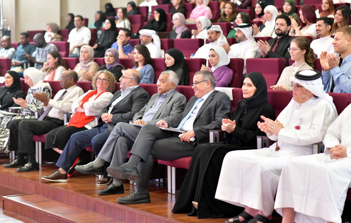 DI President Dr. Abdelwahab El-Affendi, faculty, staff, and students at the orientation session.