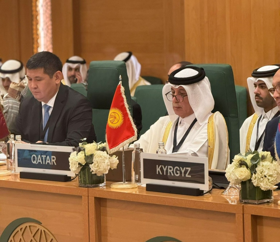 Minister of State for Foreign Affairs, H E Sultan bin Saad Al Muraikhi at the Extraordinary Session of the Council of Foreign Ministers of the Member States of OIC in Jeddah yesterday.