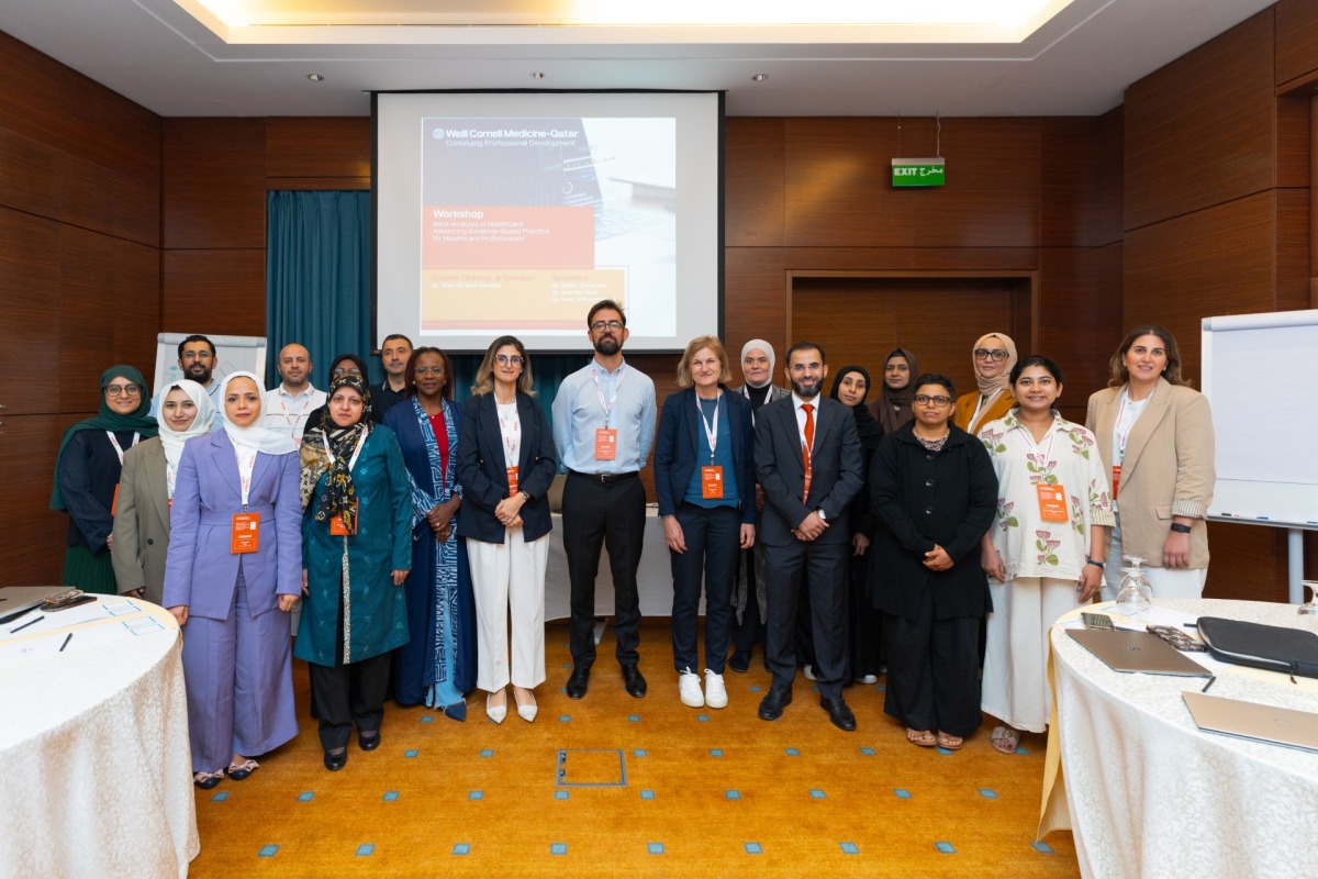 Faculty members and participants during the workshop.